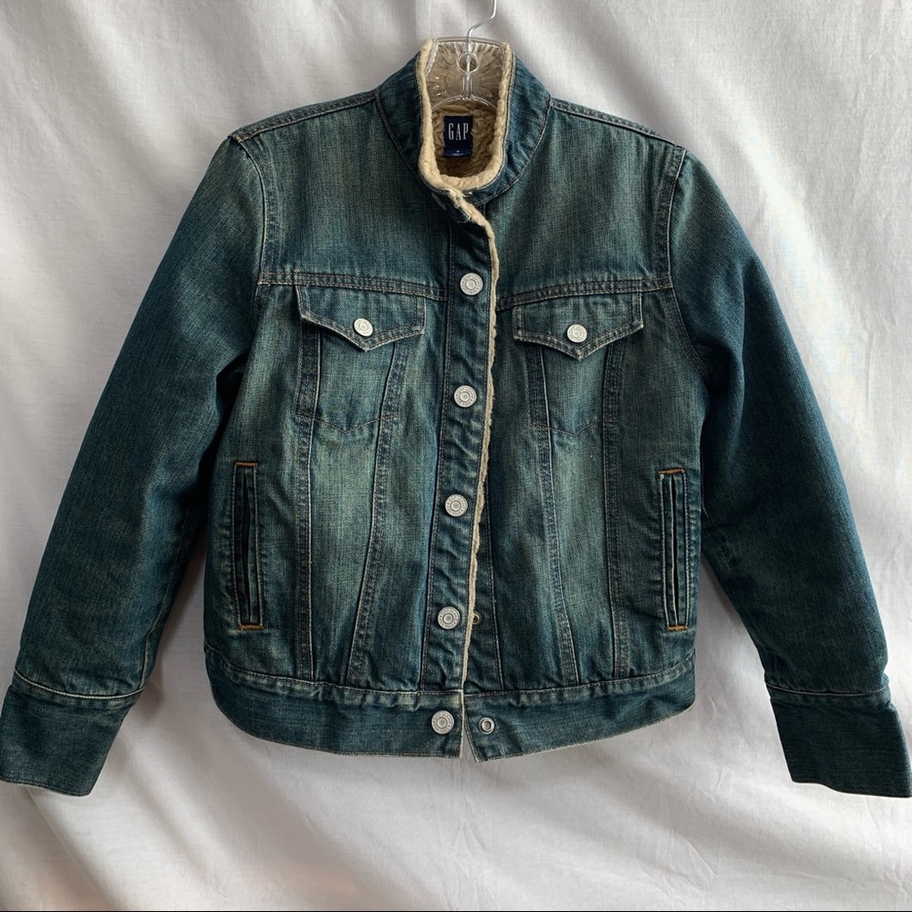 GAP Fur Lined Denim Trucker Jacket Size Small